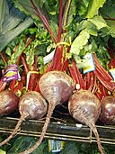 Beets_with_greens